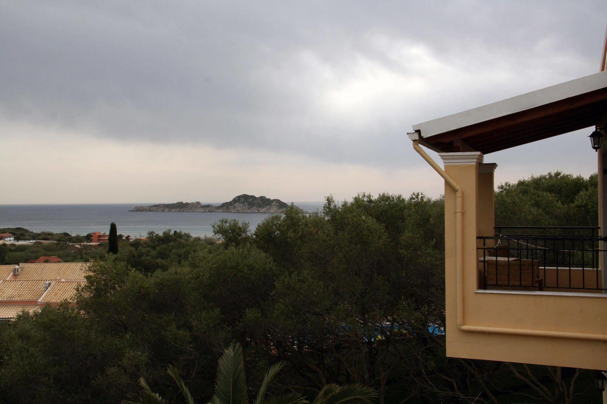 Villa Helen Arillas  Exterior photo